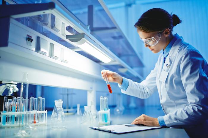 ser el mejor proveedor  de equipos  para los diferentes laboratorios